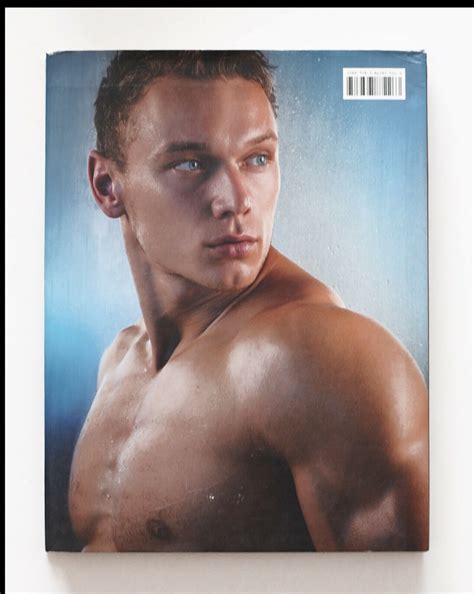az mude|23 Photos by Dylan Rosser Resensitize You To the Nude Male .